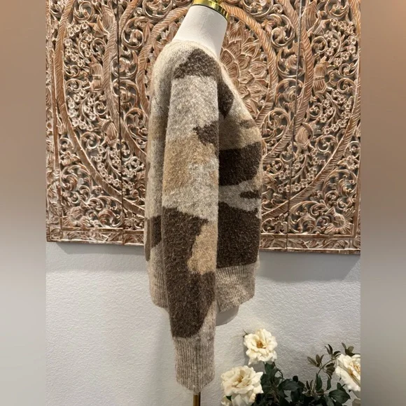 Anthropologie Moth Super Soft Neutral Camo Crewneck Knit Sweater - Picture 6 of 12